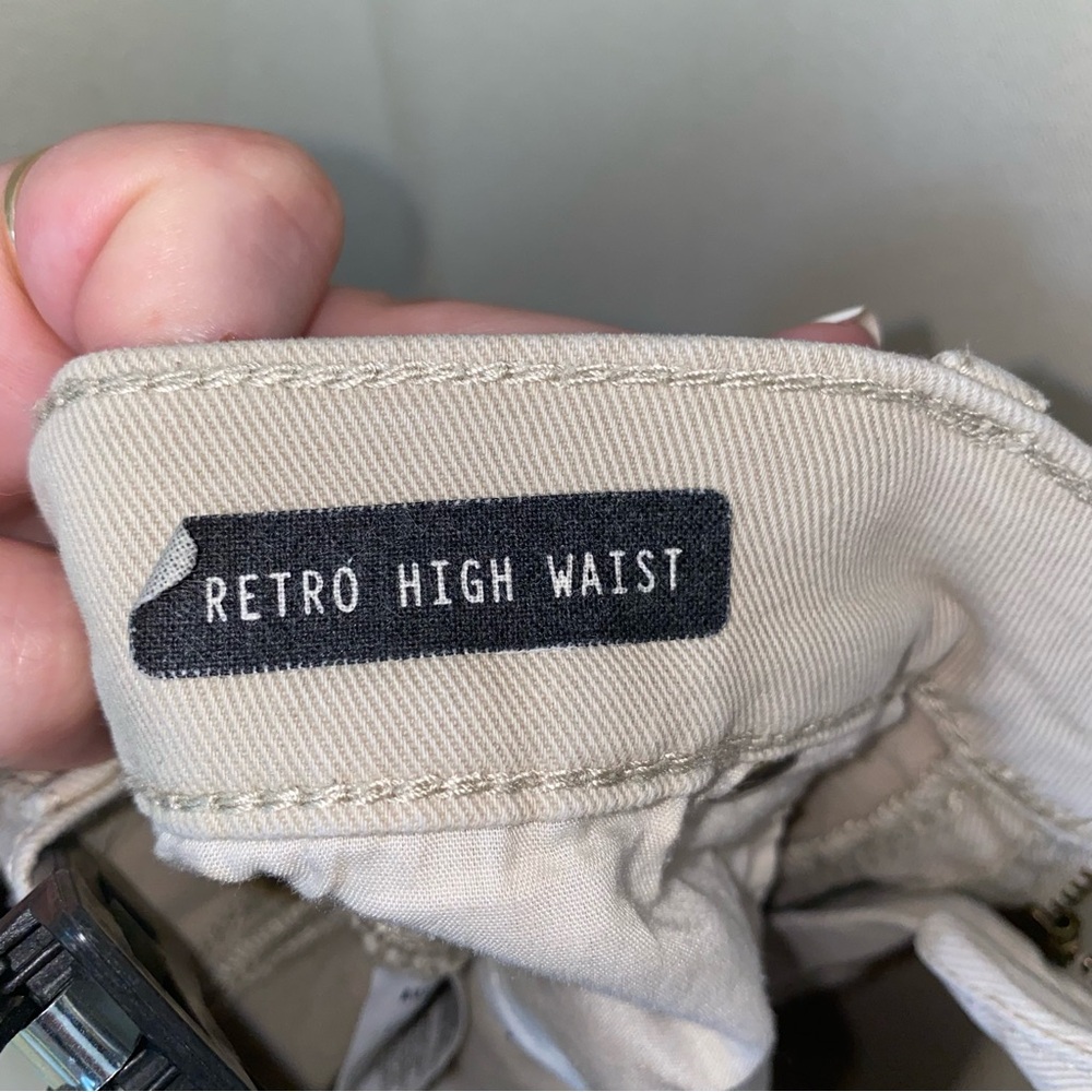 Garage Retro High Waist Tan Jean Shorts with Tailored Hem - Picture 4 of 4